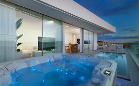 Villa Deluxe 1&2 - Casangular By Upper